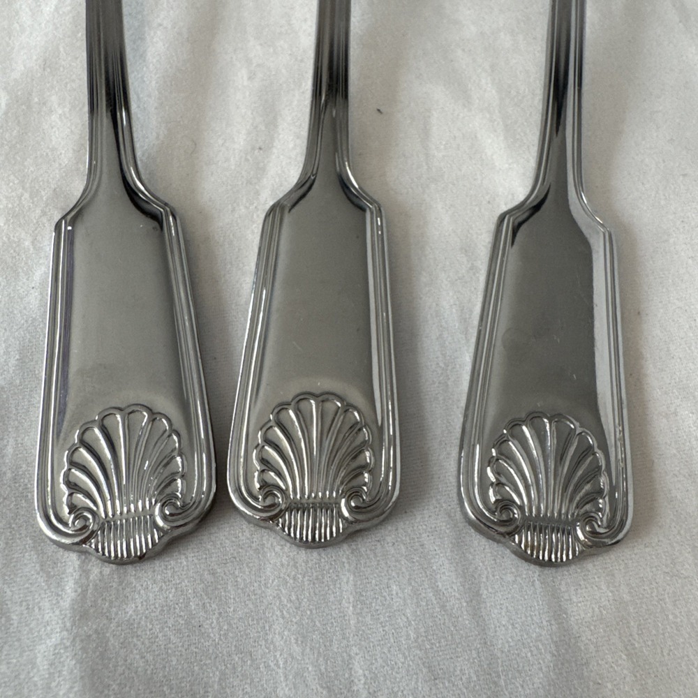 Towle LONDON SHELL CONTINENTAL Tablespoon 8 1/2" Stainless 18/10 CHINA -3 - Picture 2 of 6